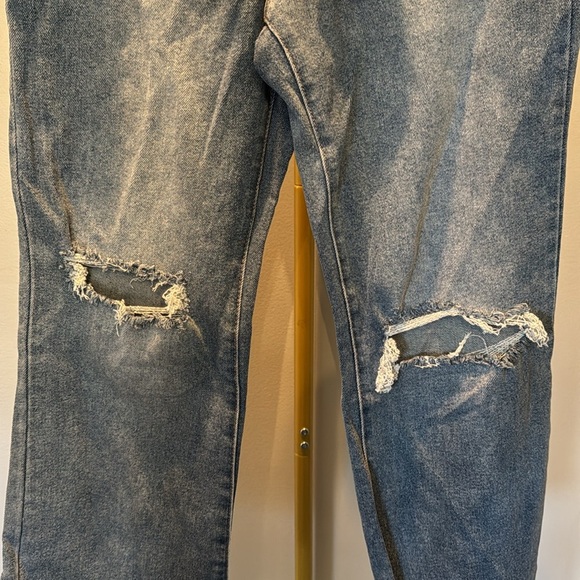 Tinseltown high rise flare Blue Distressed Jeans NWT 7/28 - Picture 3 of 13